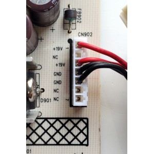 FUENTE DE PODER PARA MONITOR HP / NUMERO DE PARTE ADPCF1903AA4 / 715G7282-P0B-001-0H30 / (F)ADPCF1903AA4 / PANEL LM215WF9 (S1)(A1) / MODELO Z22n