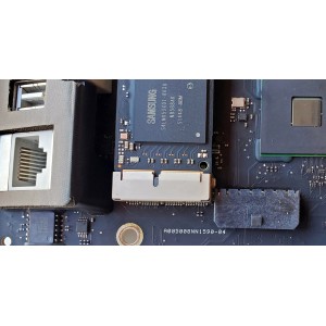 TARJETA MADRE PARA COMPUTADORA IMAC APPLE / NUMERO DE PARTE A005008NN1590-04 / 9K05209 / CON PROCESADOR 2.7GHZ. QUAD-CORE INTEL CORE I5 / MODELO A1418 21,5" (2013)