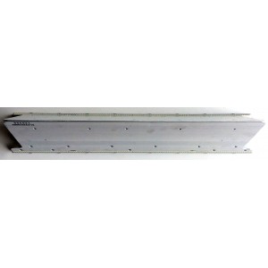 KIT DE LED´S PARA TV (2 PIEZAS) / PANASONIC PAV5521 / 00.P9301GA01 Rev.A 20130220 / 61.P9302G001 / 130306 / PANEL YLV5523N / MODELO TC-L55WT60