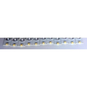 KIT DE LED´S PARA TV (11 PIEZAS) / HISENSE SVH500A22 / 131113 / SVH500A22_REV05_6LED_131113 / PANEL HD500DF-B57\S4 / HD500DF-B57\S0 / HD500DF-B52(100)\S1 / MODELO NS-50D550NA15 / 50H3 / 50K23DG