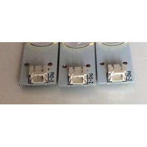 KIT DE LED´S PARA TV / NOTA IMPORTANTE:KIT CUENTA ORIGINALMENTE DE 4 PIEZAS (INCOMPLETO SOLO 3 PIEZAS) / ELEMENT GKB7.820.3806 / 40525-A3-F-92M30-J / 140526-96M32-JMD-168-Z1-B / PANEL´S D400D3-GG54-C0X / V400HJ6-PE1 / LC400J6E1K / MODELO ELEFW408 D140027