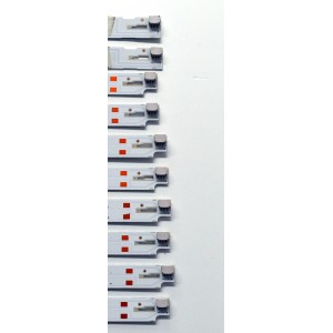 KIT DE LEDS ORIGINAL PARA TV HISENSE 10 PIEZAS / NUMERO DE PARTE 303KG650002 / 303KG65001 / KG65D6B-ZCAG-01 / KG65D6A-ZCAG-01 / K650WDF A4 / 4708-K65WDF-A4113N31 / 4708-K65WDF-A4113N21 / PANEL K650WDF / DISPLAY LC650EQQ (SM)(A3) / MODELO 65R6E4