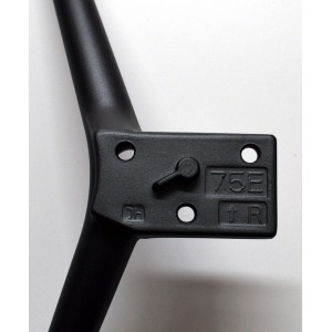 KIT DE BASES ORIGINAL NUEVAS PARA TV JVC 2 PIEZAS / NUMERO DE PARTE 7102-75000E-XL000001 / DHBL7102RA0 / 2492900631 / 24A1301404 / 75E / MODELO SI75URF