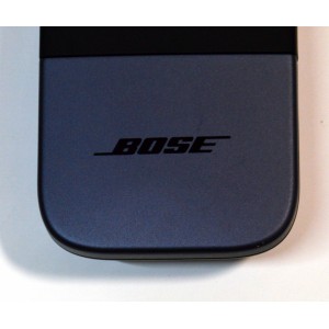 CONTROL REMOTO ORIGINAL BOSE PARA LAS BARRAS DE SONIDO SOUNBAR 500 Y SMART SOUNDBAR 700 / PUEDE CONTROLAR TODO EL SISTEMA DE ENTRENIMIENTO ASOCIADO A LAS BARRAS DE SONIDO COMPATIBLES / NUMERO DE PARTE 426748 / 795093 / P17431-C02 / MG3-426748/2575A-426748