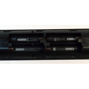 CONTROL REMOTO ORIGINAL BOSE PARA LAS BARRAS DE SONIDO SOUNBAR 500 Y SMART SOUNDBAR 700 / PUEDE CONTROLAR TODO EL SISTEMA DE ENTRENIMIENTO ASOCIADO A LAS BARRAS DE SONIDO COMPATIBLES / NUMERO DE PARTE 426748 / 795093 / P17431-C02 / MG3-426748/2575A-426748