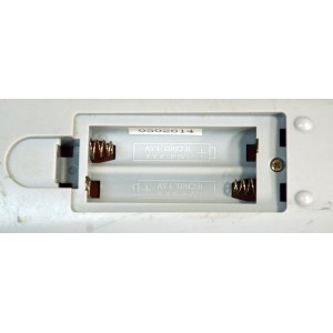 CONTROL REMOTO ORIGINAL NUEVO PARA DVD / VCR  /  TV. / TOSHIBA / NUMERO DE PARTE SE-R0169 / 0502614 / 076D0KQ010 / P4142-2 / MODELO DVR5SR / SD-5980 / SD-5980SU / SD-V291 / SD-291U / SDK220