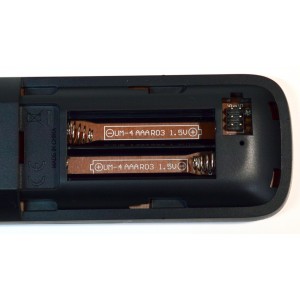 CONTROL REMOTO ORIGINAL NUEVO INSIGNIA / NUMERO DE PARTE NS-RMT3D21 / 22D28K / S3F80PBXAX-C0CB / SRC-5210 / PUEDE CONTROLAR HASTA 3 DISPOSITIVOS COMO TV / DVD/BLU-RAY / BARRAS DE SONIDO / DECODIFICADORES DE CABLE/SATELITE / REPRODUCTORES DE MULTIMEDIA