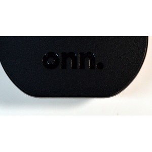 CONTROL REMOTO ORIGINAL NUEVO ONN PARA TV / REPRODUCTORES DVD/BLU-RAY / BARRAS DE SONIDO / DECODIFICADORES DE CABLE/SATELITE / DISPOSITIVOS DE TRANSMISION COMO ROKU Y APPLE TV / NUMERO DE PARTE 100078904 / R113663 / CR-55A