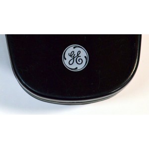 CONTROL REMOTO ORIGINAL GE / NUMERO DE PARTE 24922 / 34459 / 25008 / 24922 CL5 7252 / PUEDE CONTROLAR MULTIPLES DISPOSITIVOS DE AUDIO Y VIDEO COMO TV / BLU-RAY/DVD / DVR / RECEPTORES DE CABLE/SATELITE / BARRAS DE SONIDO / REPRODUTORES MULTIMEDIA