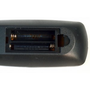 CONTROL REMOTO UNIVERSAL MAGNAVOX PARA TV. VCR. CATV. AUX. /  CONTROLAR HASTA 4 TIPOS DIFERENTES DE DISPOSITIVOS INCLUYENDO TELEVISORES  / RECEPTORES DE SATELITE / NUMERO DE PARTE MC345 / ZL-7012