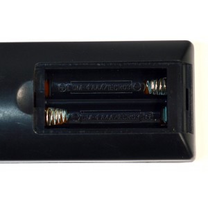 CONTROL REMOTO ORIGINAL PARA FUNCIONAR CON DIFERENTES DISPOSITIVOS / COMPATIBLE CON VARIAS MARCAS DE TELEVISORES / NUMERO DE PARTE LJ-22 / AR1618 / AR2418