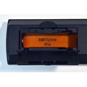 CONTROL REMOTO ORIGINAL PARA VARIOS MODELOS DE REPRODUCTORES DE DVD SANYO / CUENTA CON FUNCIONES PARA TV / VCR / NUMERO DE PARTE UR77EC2406 / EUR7723KA0 / RB-SL50 / MODELO DVW-450 / DVW450