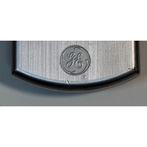 CONTROL REMOTO ORIGINAL GE /NUMERO DE PARTE SRC-4516 /33712 6177 CL5 / 33712 6177 CL6/6177 33712-CL4 /PUEDE CONTROLAR HASTA 6 DISPOSITIVOS DE DIFERENTES MARCAS INCLUYENDO TELEVISORES/ REPRODUCTORES B-RAY/DVD /RECEPTORES DE CABLE Y AUDIO